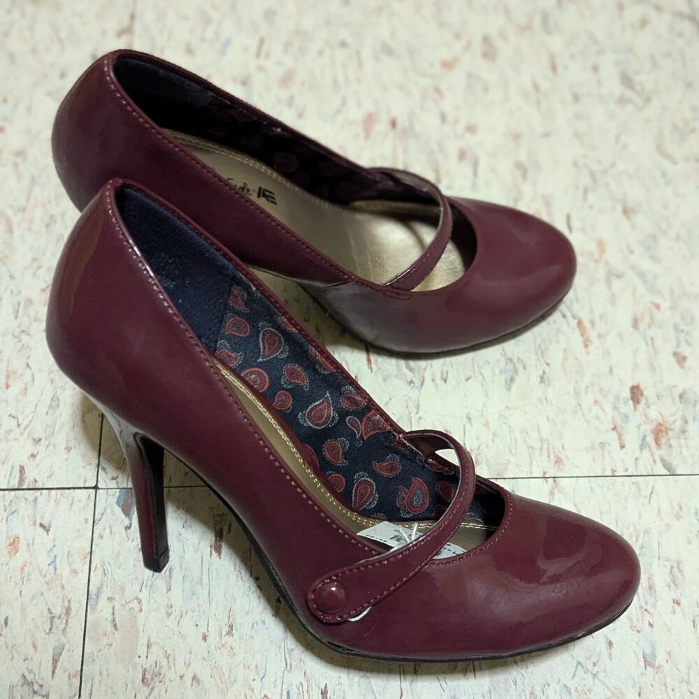 Landry Burgundy Heels